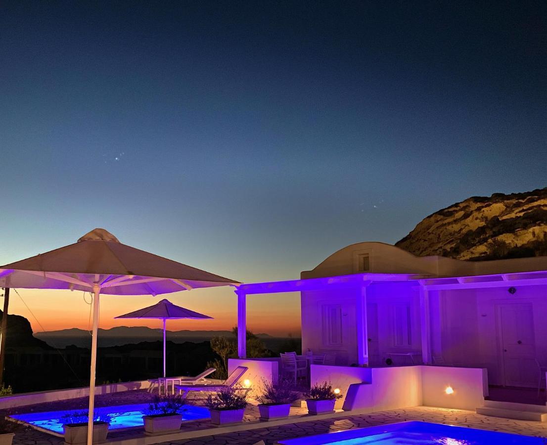 Katharos Pool Villas เอีย ภายนอก รูปภาพ
